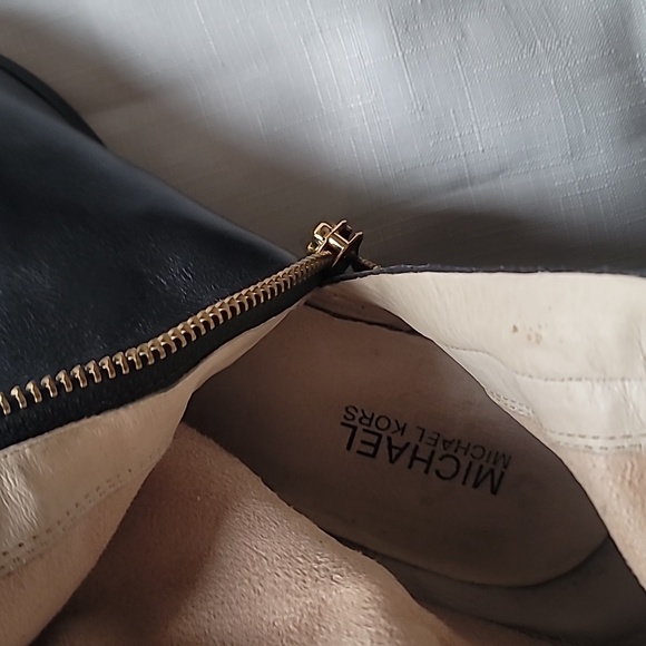 Michael kors boots - Picture 5 of 8